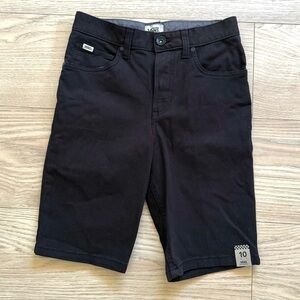 NWT Off The Wall Vans Skater Boy Shorts 70s Style Black Size 10